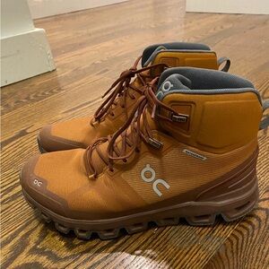 On Cloud Cloudrock Women’s Hiking Boots